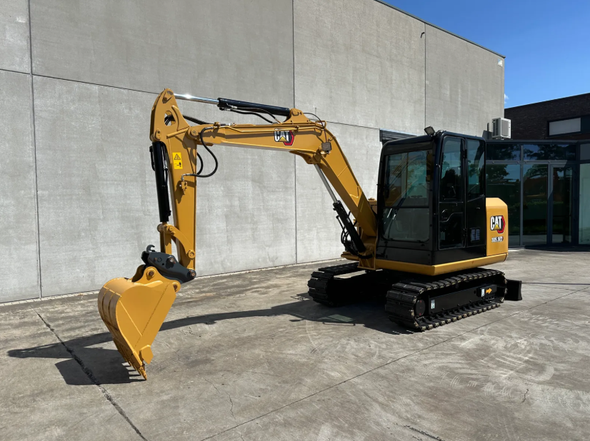 2018 Caterpillar 305.5E2